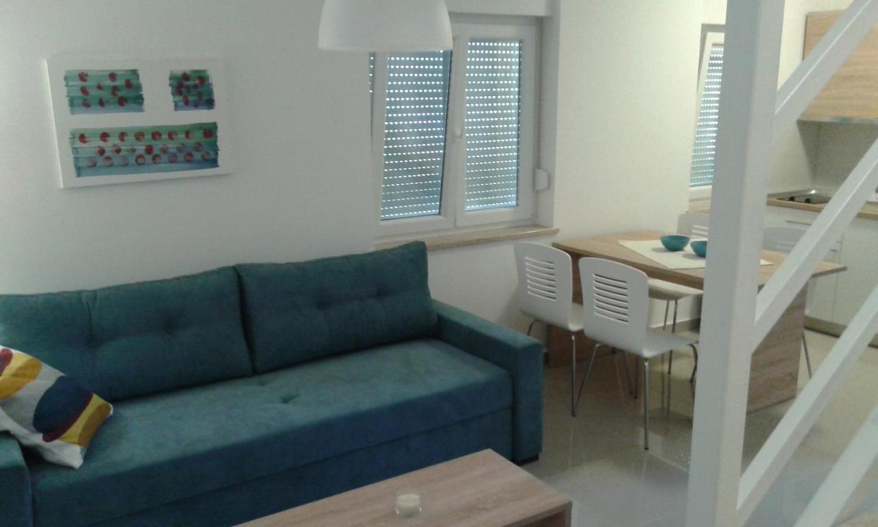 Luxury Apartments Cuba 1 Novalja Luaran gambar