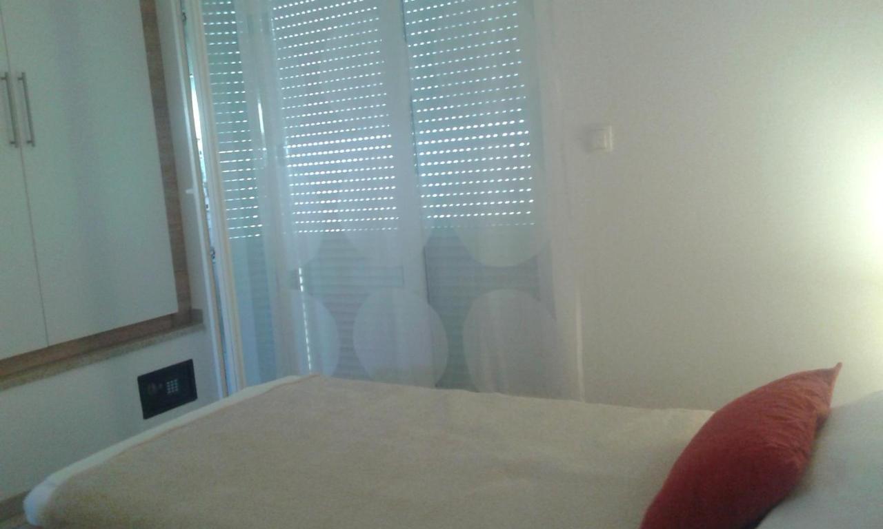 Luxury Apartments Cuba 1 Novalja Luaran gambar
